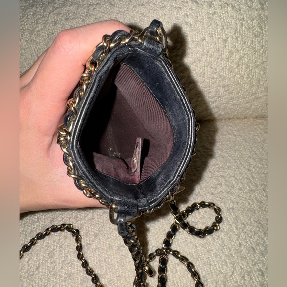 Chanel Tech me out bag 2019 - Picture 4 of 4